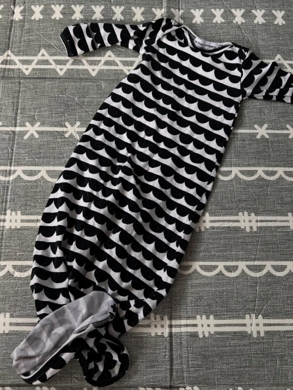 OVer Nodo Gown Knotted